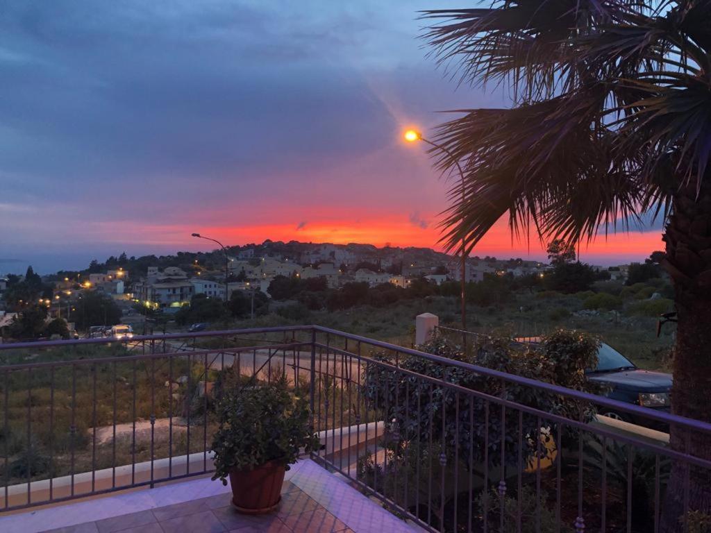 Raggi Di Sole Bed and Breakfast Custonaci Exteriör bild