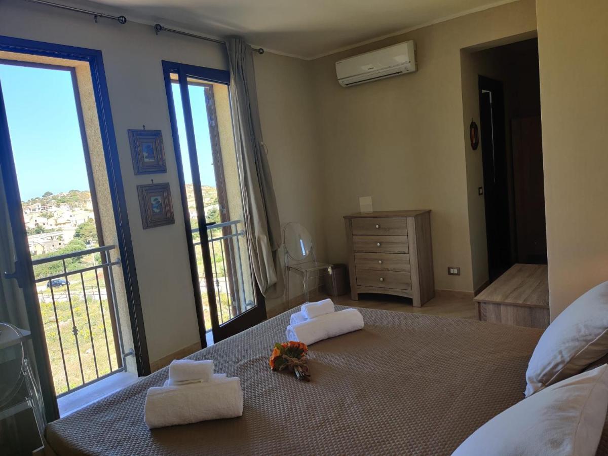 Raggi Di Sole Bed and Breakfast Custonaci Exteriör bild